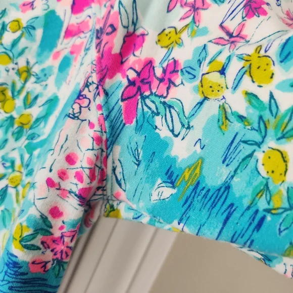 Lilly Pulitzer Skipper Popover UPF 50+ - Picture 8 of 8